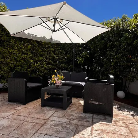 Blu Garden بيت للعطل مارينا دي راغوزا